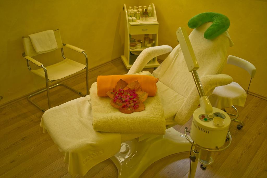Terra Nova Hotel ไบเออร์สบรอนน์ ภายนอก รูปภาพ