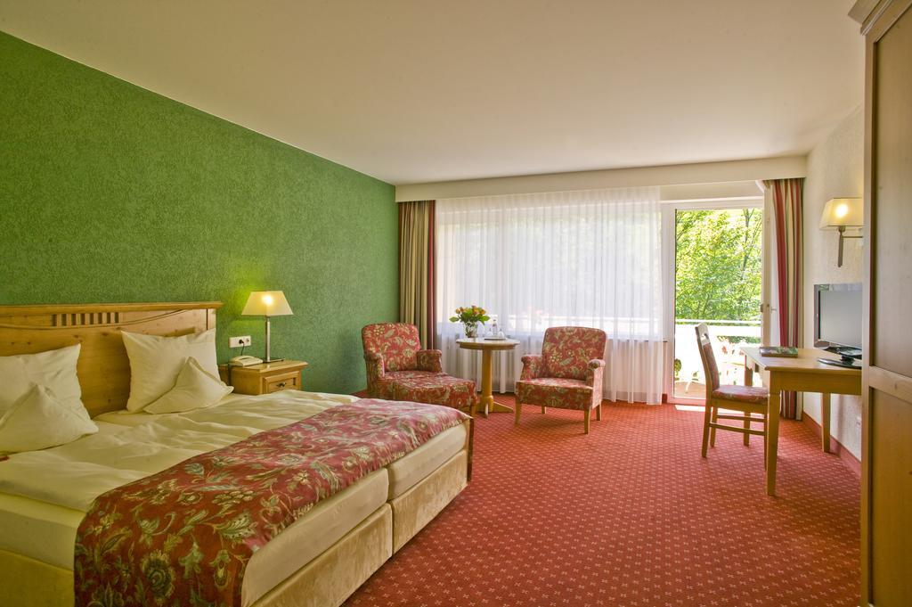 Terra Nova Hotel ไบเออร์สบรอนน์ ห้อง รูปภาพ